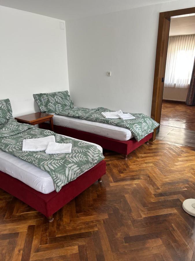 Casa Mondo 锡比乌 外观 照片